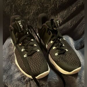 Nike LeBron Witness 5 Women's 9.5